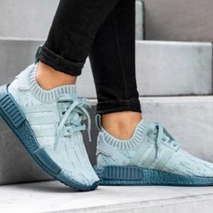 Adidas NMD R1 Sea Crystal Sneakers Slip On Size 8.5